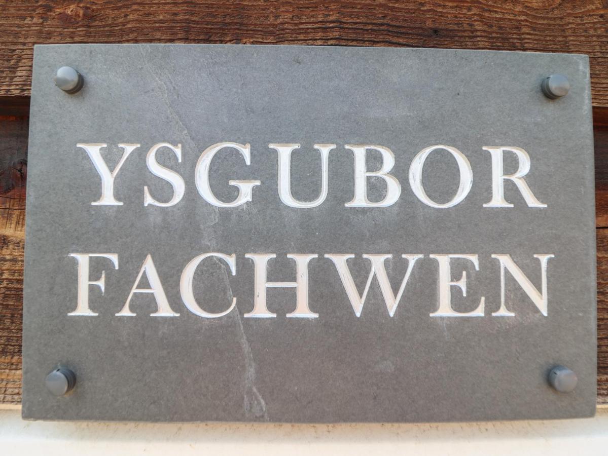 Ysgubor Fachwen Holiday home *