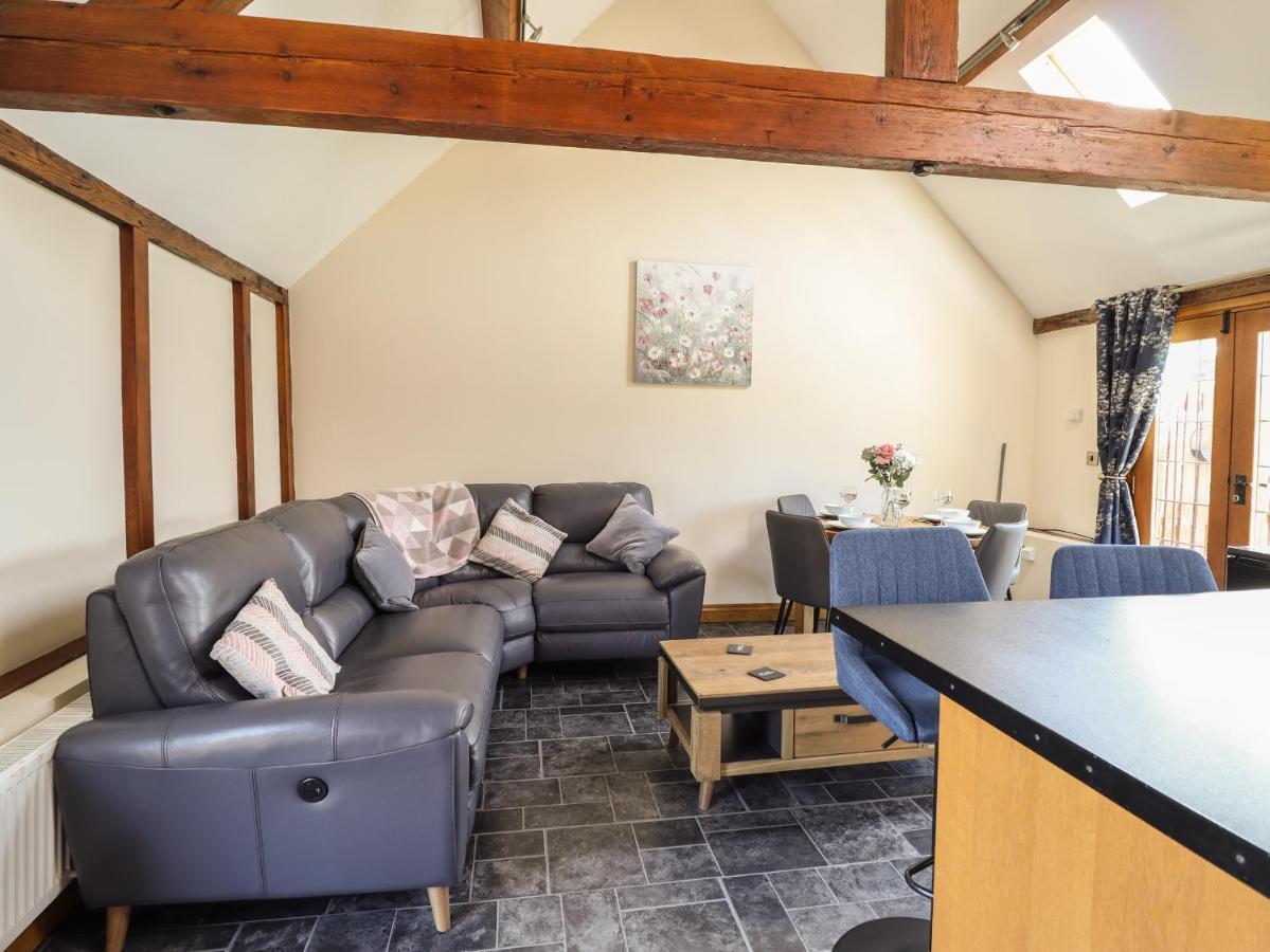 Ysgubor Fachwen * Newtown (Powys)